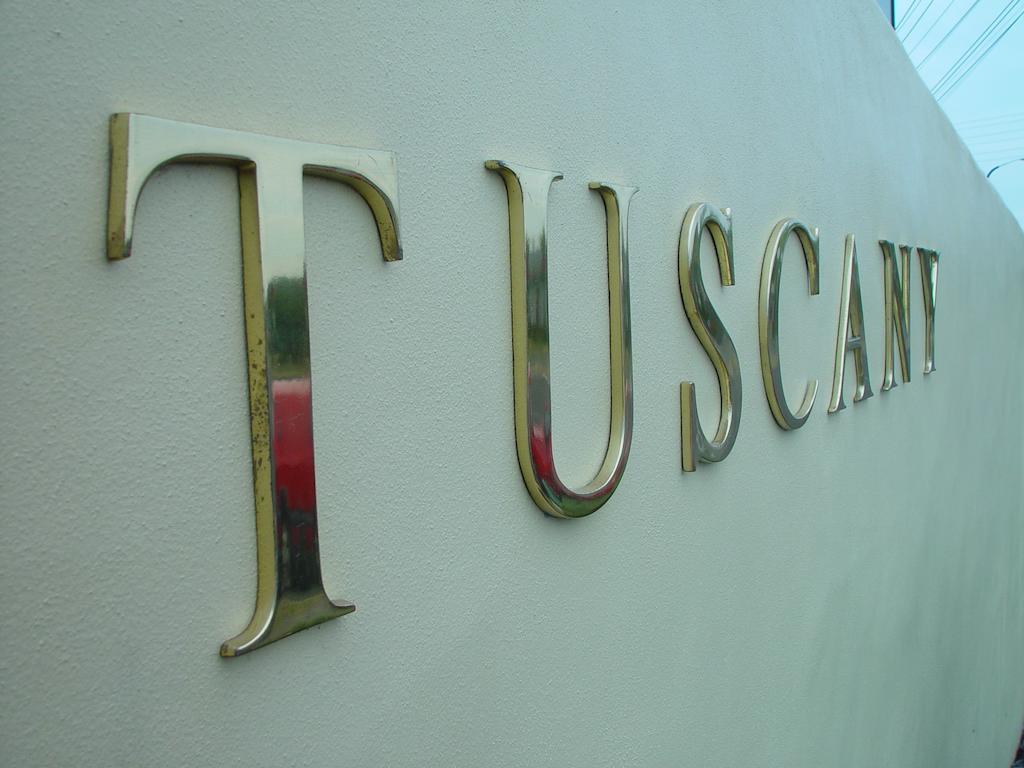 Bella Tuscany Motor Lodge Нейпиър Екстериор снимка