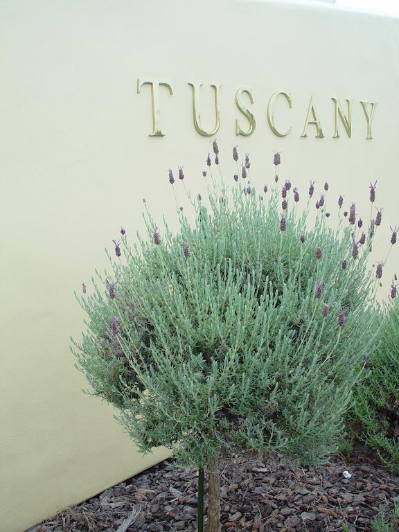 Bella Tuscany Motor Lodge Нейпиър Екстериор снимка