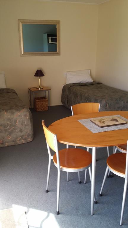 Bella Tuscany Motor Lodge Нейпиър Стая снимка